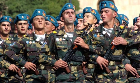تركيا تعلن دعمها التام لجيش أذربيجان في مواجهته مع أرمينا