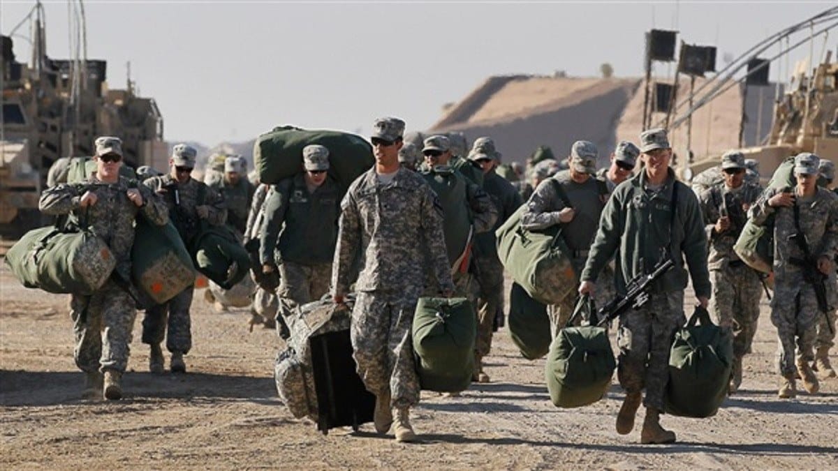 قوات التحالف المنسحبة من قواعد في العراق لم تنتشر في مناطق أخرى