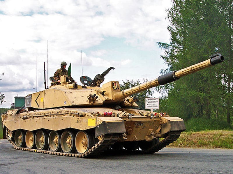 الجيش البريطاني يفكر بالتخلي عن سلاح الدبابات