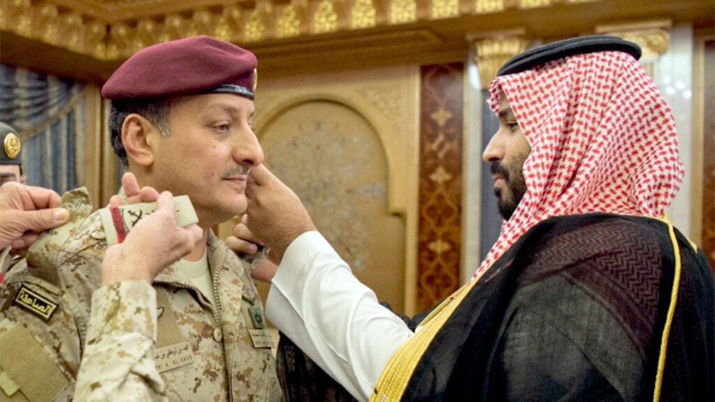 من هو الفريق الركن "الأمير فهد بن تركي بن عبدالعزيز"المعفى من منصبه؟‎