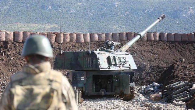 قصف صاروخي يستهدف جنودا أتراك في سوريا ويوقع إصابات