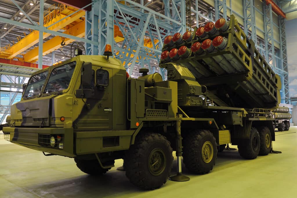 روسيا تحدث منصات الإطلاق لصواريخ S-300 و S-400 لتمكينها من إطلاق صواريخ متعددة