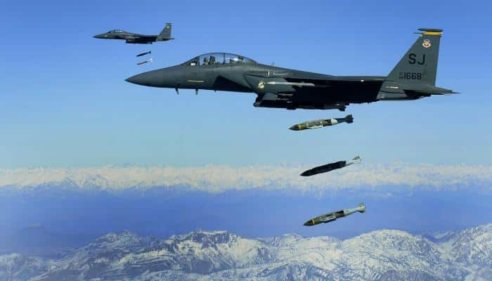 ضربات جوية أمريكية ضد “ضربات جوية أمريكية” ومعارك جنوب أفغانستان