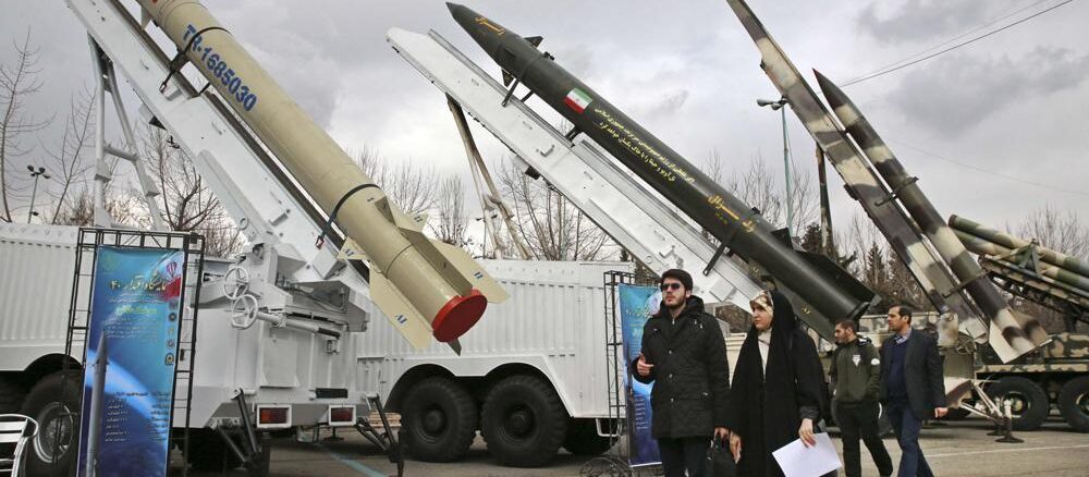 أمريكا ستدمر أي صواريخ إيرانية تشحن إلى فنزويلا