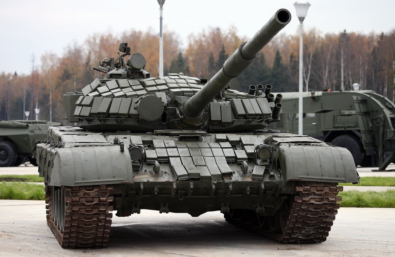 الجيش الصربي يستحوذ على دبابات القتال الرئيسية الروسية T-72B1MS