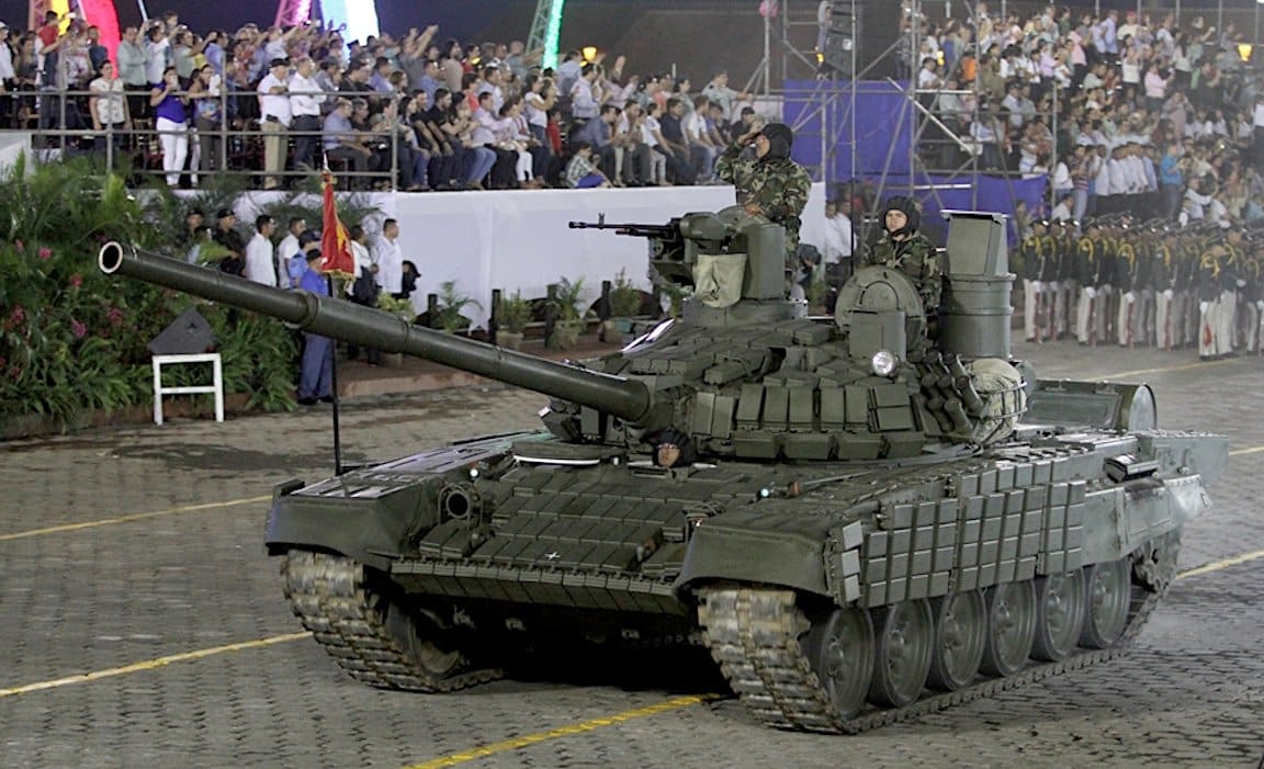 الجيش الصربي يستحوذ على دبابات القتال الرئيسية الروسية T-72B1MS