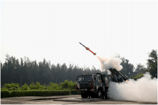 الهند تختبر صاروخ أرض-جو جديد سريع الاستجابة محلي الصنع
