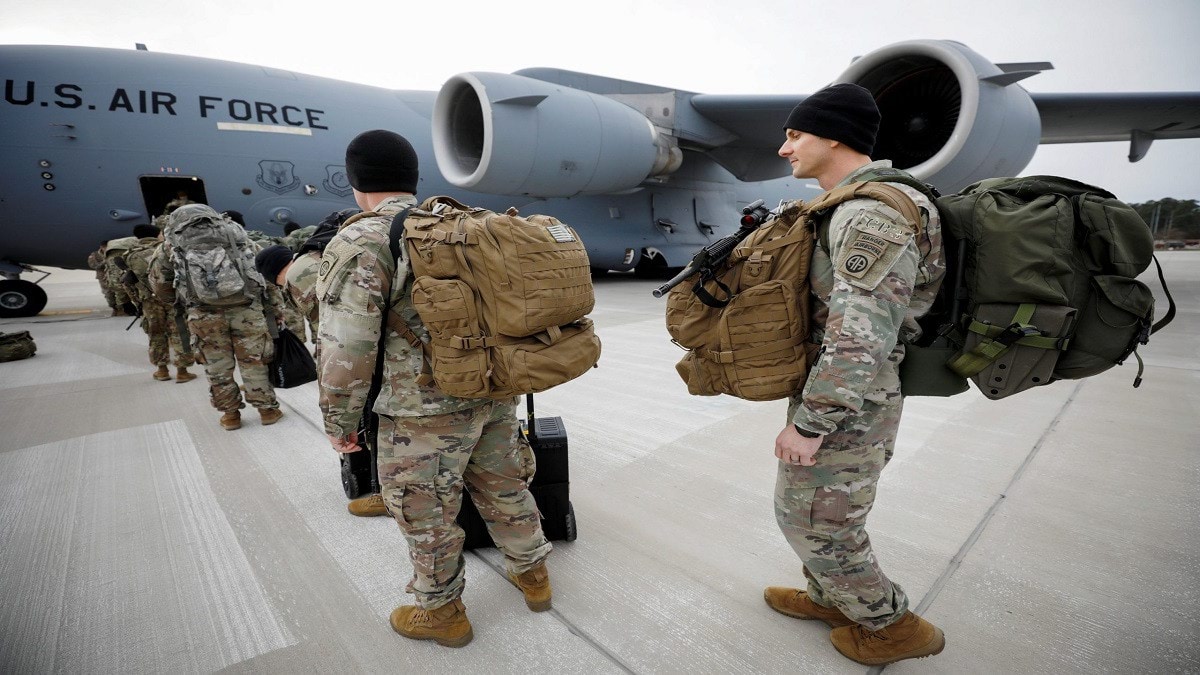 فرنسا تسعى لإقناع أمريكا بإبقاء قواتها في العراق وأفغانستان