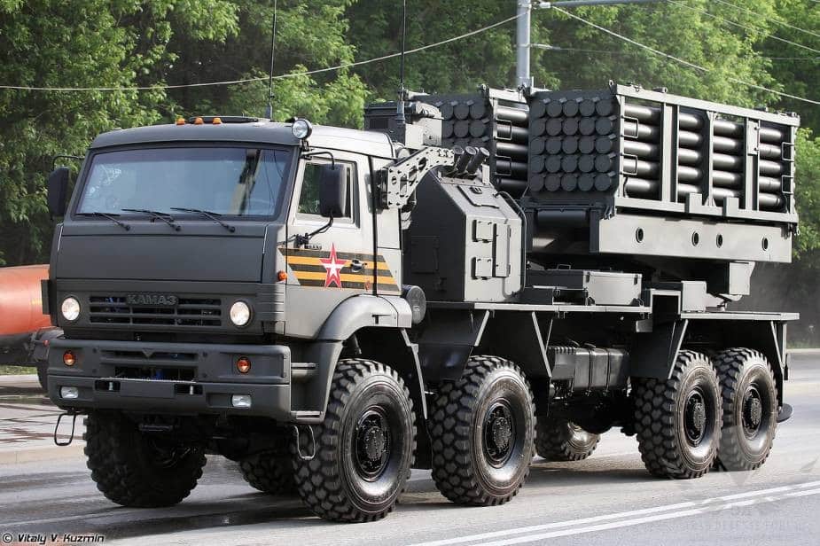 الجيش الروسي يبدأ بتسلم نظام زرع الألغام ISDM 8x8..