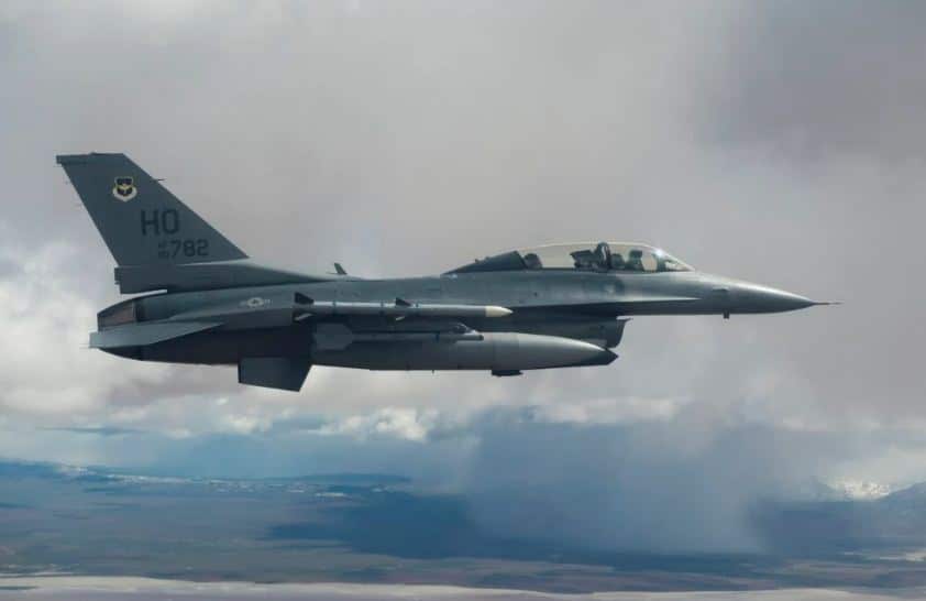 نظرا لمميزاتها الفريدة..سلاح الجو الأمريكي يناقش بجدية طلب F-16