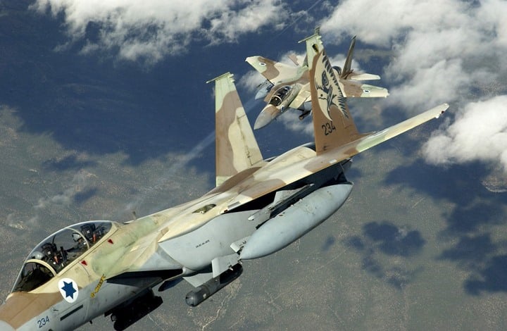 القوات الجوية الإسرائيلية تجري تدريبا مفاجئا أعقب هجوما صاروخي على سوريا