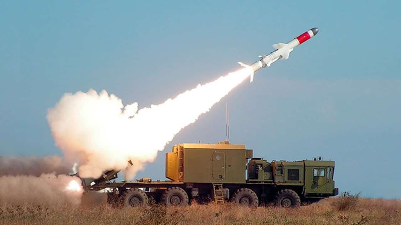 أطقم الصواريخ الروسية Zvezda Kh-35 Ball تتدرب على الضربات المتعددة..تعرف قدراتها