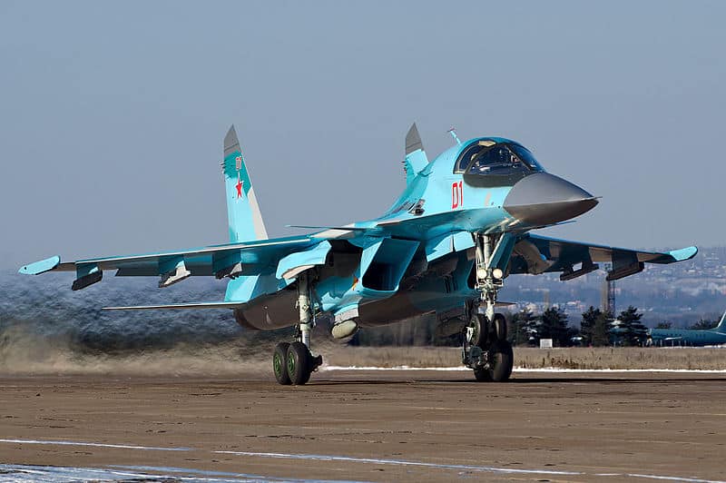 الجيش الروسي يختبر أنواع من الطائرات المقاتلة في القطب الشمالي