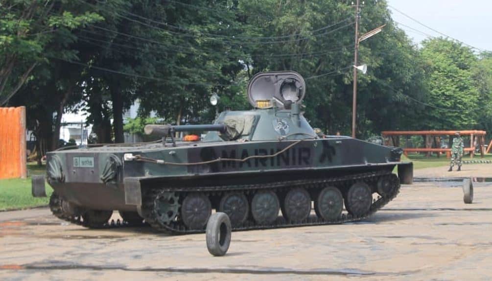 PT-76(M) دبابة خفيفة برمائية ..تعرف أهم التحديثات عليها