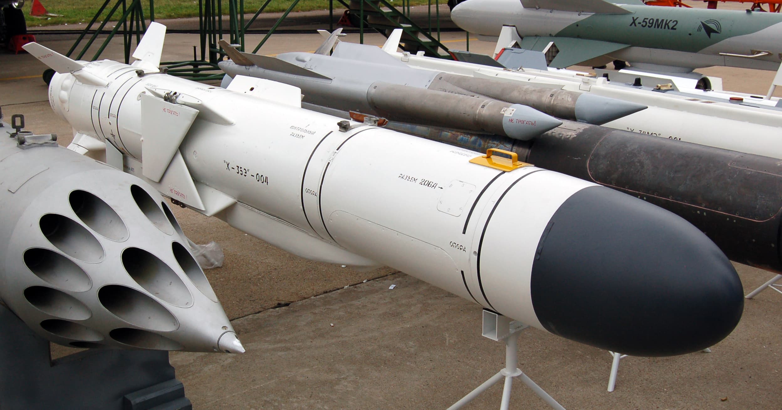 البحرية الأوكرانية توافق أخيرًا على أول نظام صاروخي من طراز نبتون