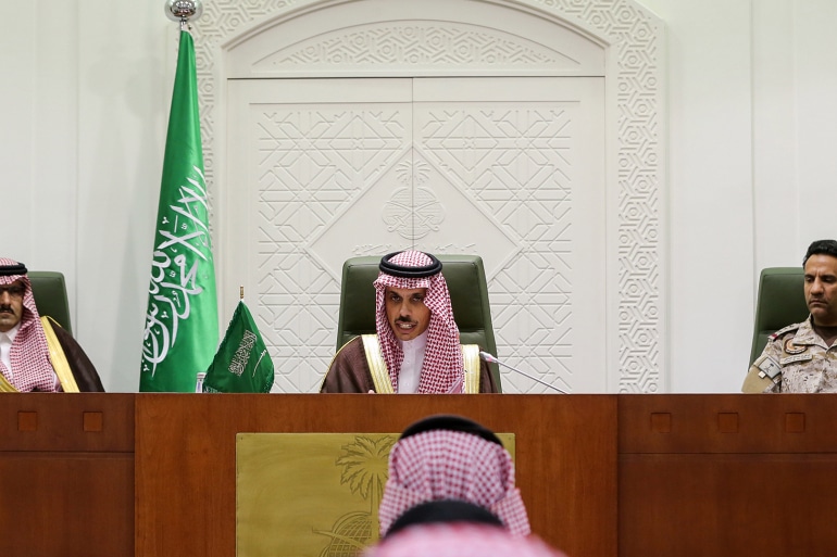 ترحيب دولي وعربي بالمبادرة السعودية لحل الأزمة..تعرف أهم بنود المبادرة