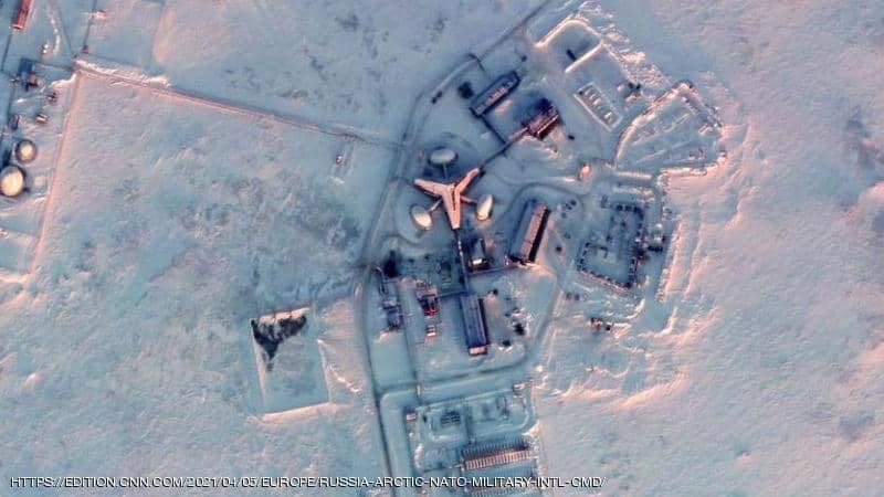 حشود روسية عسكرية غير مسبوقة في القطب الشمالي وتختبر طوريدا خطيرا
