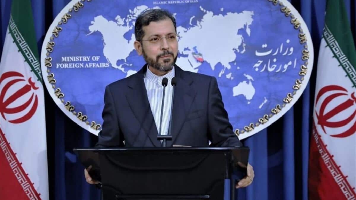 إيران تعلن رسميا تعرض إحدى سفنها لانفجار في البحر الأحمر والبنتاغون ينفي مسؤوليته عن الهجوم