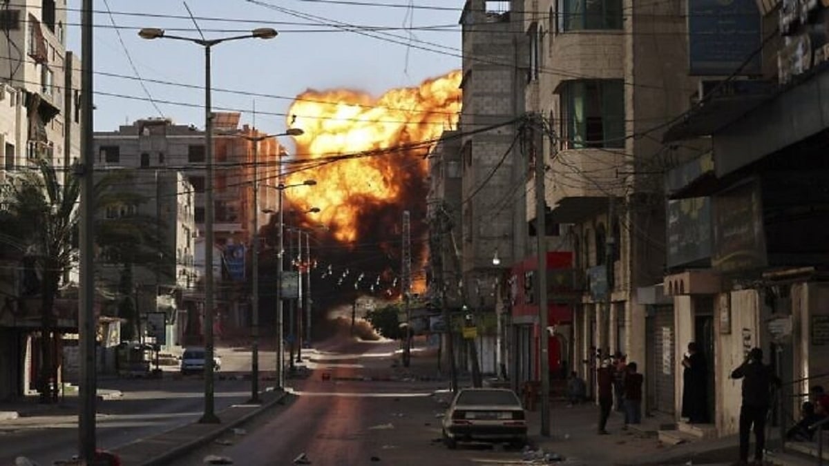 هدنة وشيكة خلال أيام بين إسرائيل وحماس وصواريخ حماس توقع 19 إصابة في بئر السبع