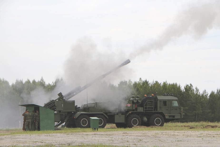 الجيش الروسي يستلم أنظمة مدفعية جديدة تشمل 2S43 Malva و Flox 120mm