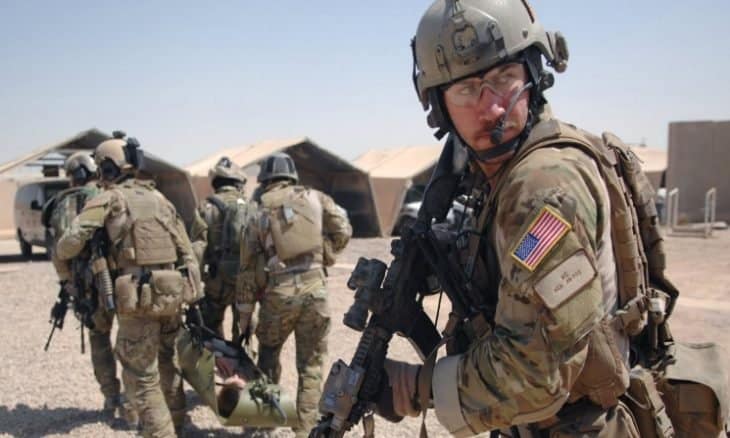 مقتدى الصدر يوجه بوقف العمليات العسكرية ضد القوات الأمريكية في العراق