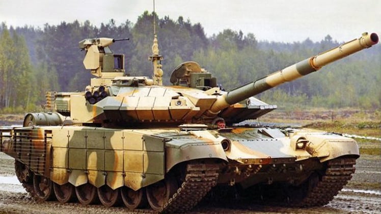 القوات المسلحة الروسية تستلم دبابات جديدة من طراز “تي-90 إم” بمزايا عالية