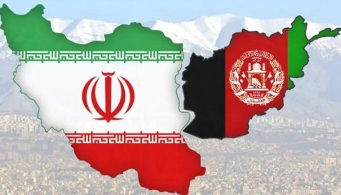  كيف تستفيد إيران من الأسلحة الأمريكية المتروكة بيد طالبان وهل من صفقات مشتركة؟