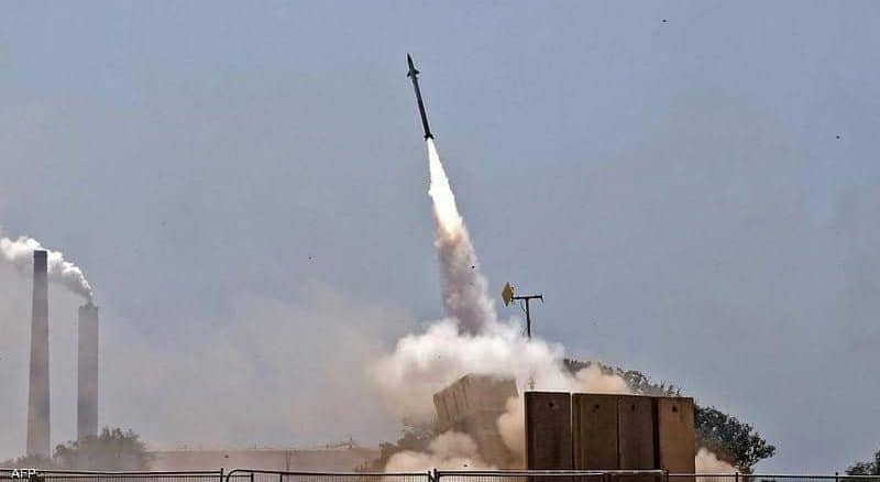 إسرائيل تستبدل نظام القبة الحديدية بسلاح ليزر