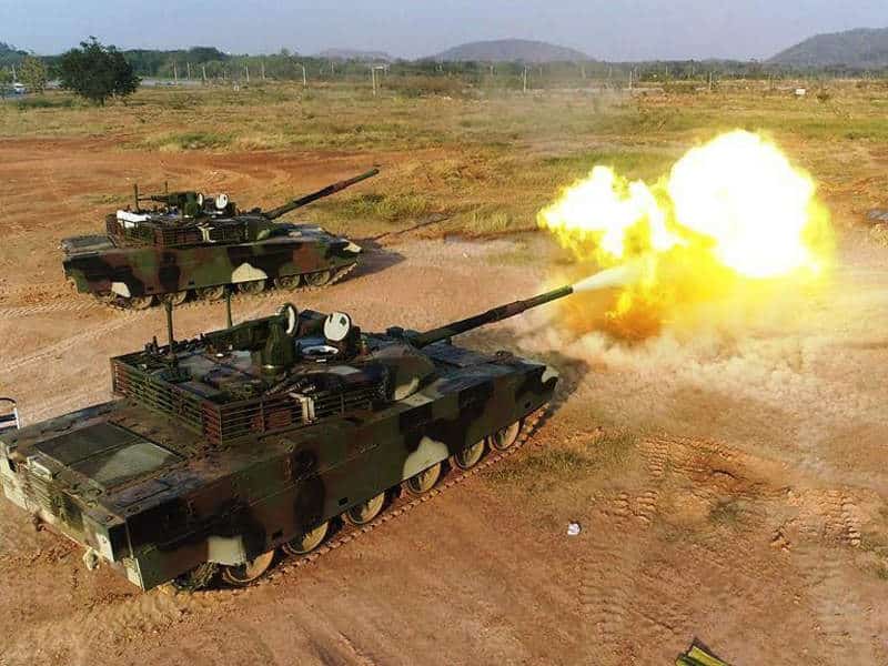 دبابة القتال الرئيسية الصينية MBT VT4  تدخل الخدمة رسميًا مع الجيش الباكستاني