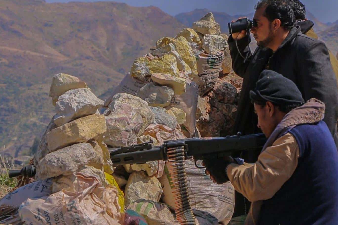 الجيش اليمني يجري عمليات نوعية في جبهات بتعز