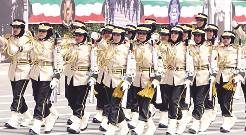 الكويت تسمح للنساء بالإلحتاق بالسلك العسكري 