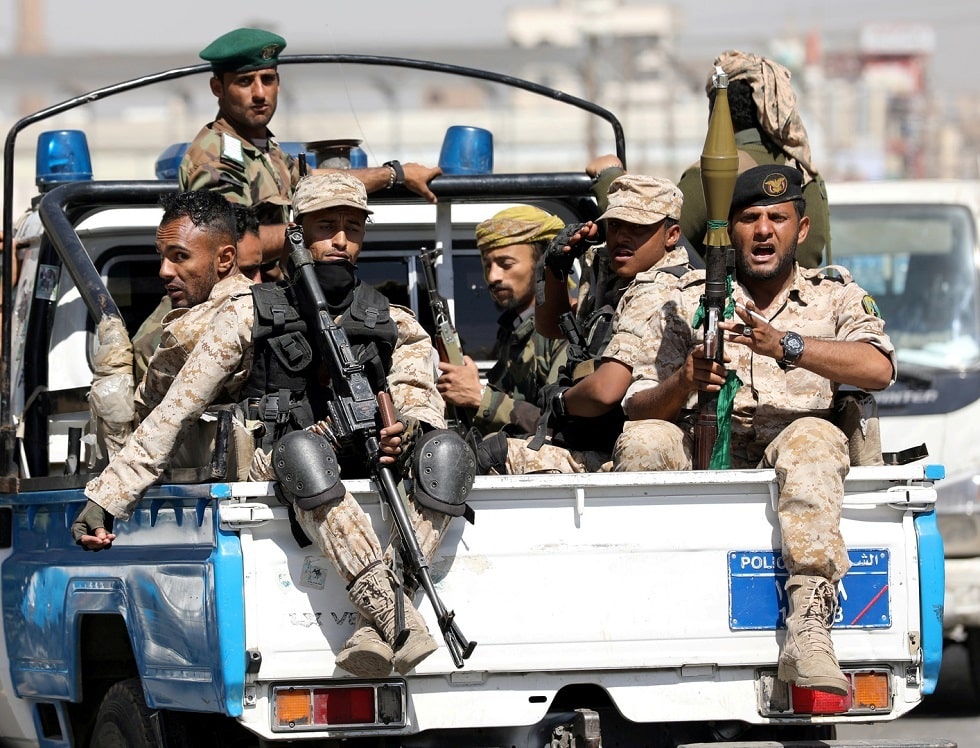 مصادر ..سحب قوات للتعالف العربي من قاعدة العلم في شبوة
