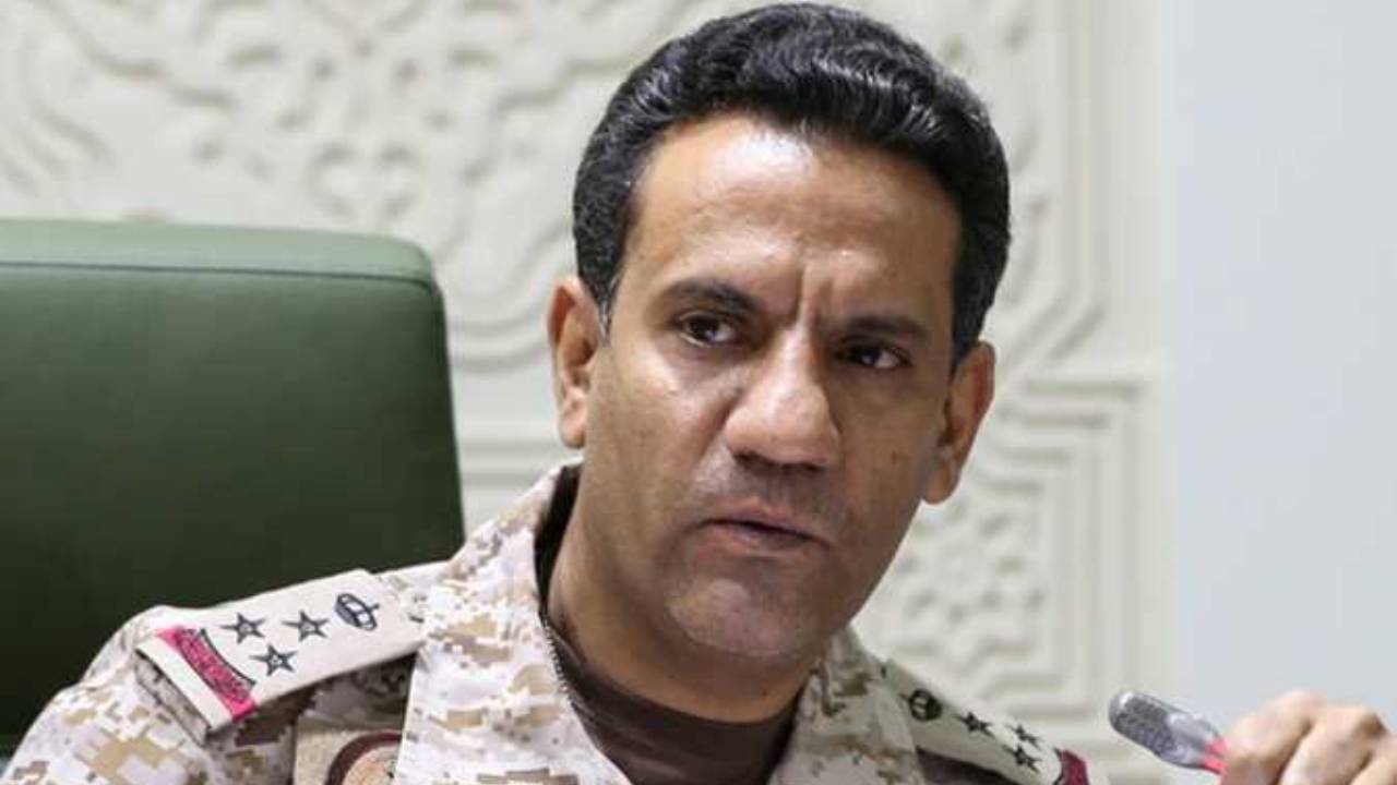 رصد تحركات ونشاطات عسكرية عدائية لميليشيات الحوثي في مطار صنعاء