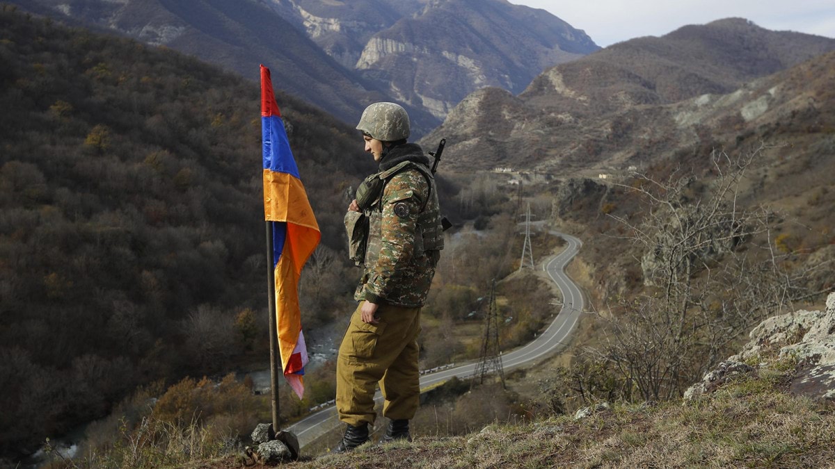 اشتباك حدودي بين إرمينا وأذربيجان يوقع قتلى ومصابين