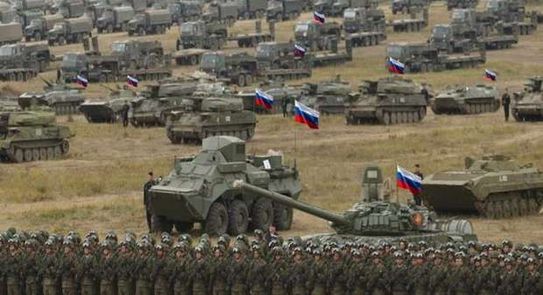 بوتين يهدد الغرب بغزو وهمي لأوكرانيا وإستعدادات حقيقية