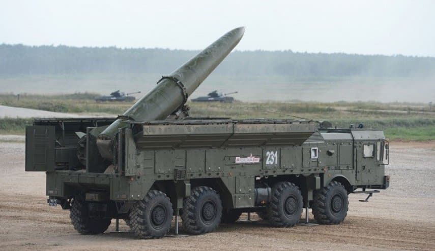 رصد أنظمة صواريخ إسكندر الروسية وهي تقترب من أوكرانيا