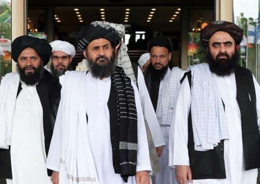 تنافس إيراني باكستاني لترويض طالبان فمن سيفوز ؟