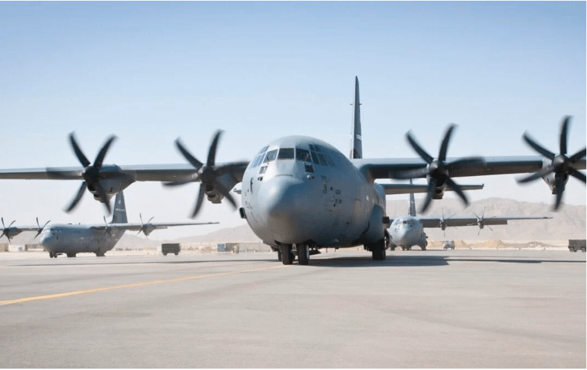 مصر تطلب 12 طائرة من طراز C-130J من الولايات المتحدة