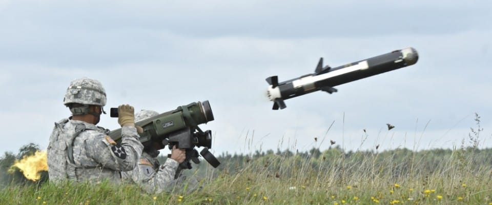 الولايات المتحدة سلمت قاذفات صواريخ SMAW-D M141 BDM إلى أوكرانيا