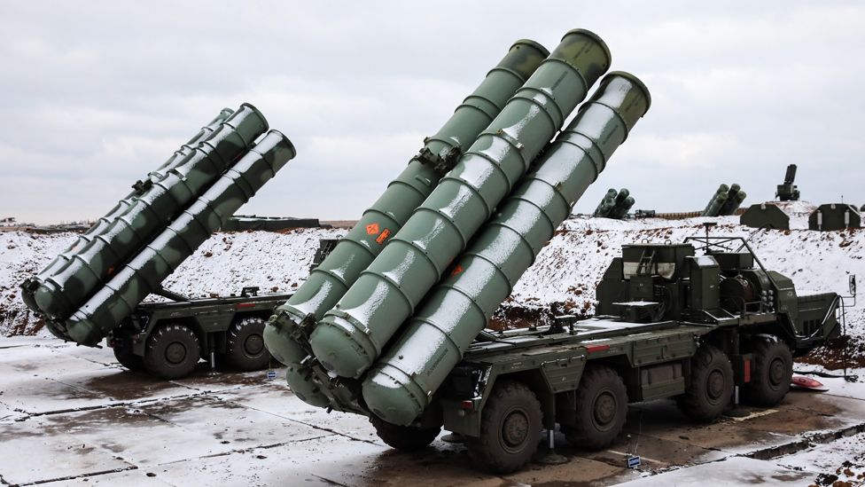 بيلاروسيا تجري محادثات مع روسيا لشراء أنظمة صواريخ S-400