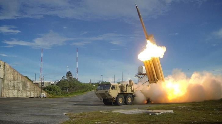 وكالة الدفاع الصاروخي الأمريكية تختبر إطلاق صاروخ باتريوت PAC-3 MSE من نظام ثاد