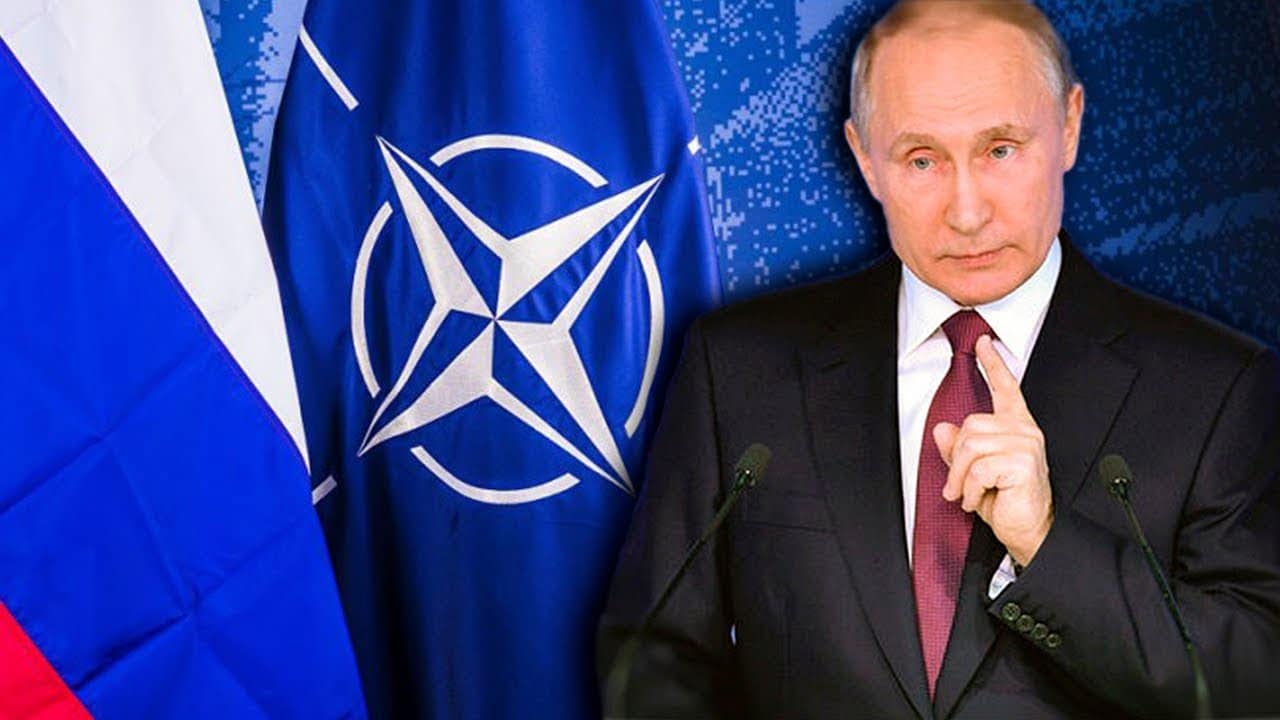 “الناتو” يخاطر بالصراع مع روسيا عبر تسليح أوكرانيا ومحاصرة بوتين