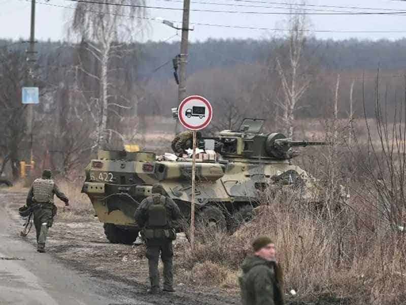 الجيش الروسي ينسحب من شمال كييف ومصادر تؤكد استمرار القتال