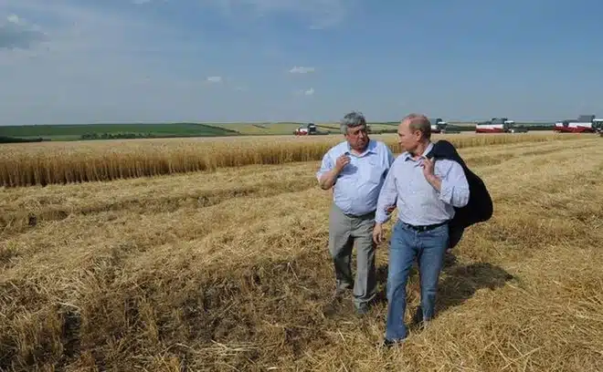 أوكرانيا تصارع الزمن لإنقاذ دونباس وروسيا تكسب معركة القمح