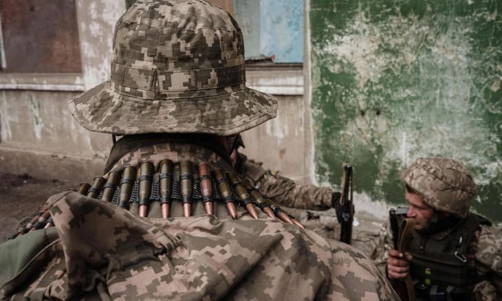 استعدادات روسية مكثفة بشرق أوكرانيا وجواسيس داخل الجيش الروسي