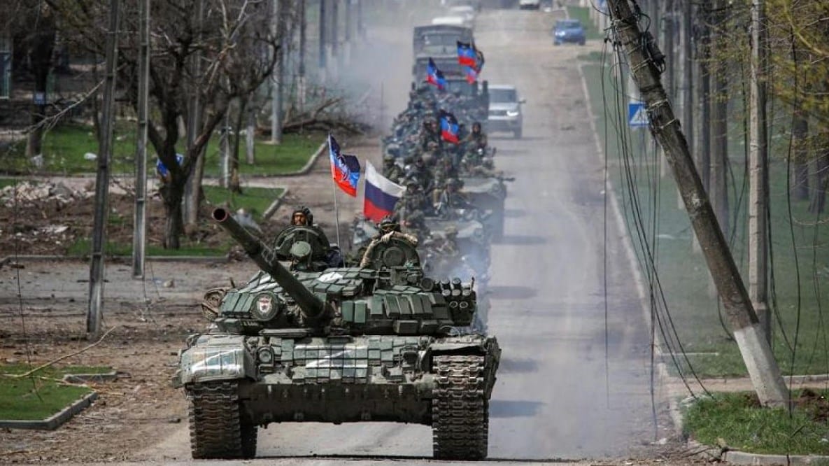 روسيا تنشر 22 وحدة قتالية قرب إيزيوم وتقصف مصنع "أزوفستال"