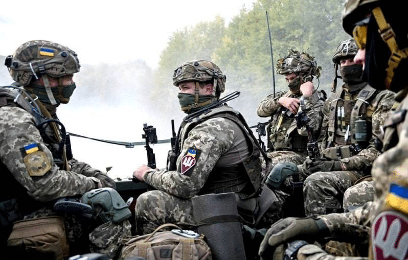 خطط لسحب القوات الأوكرانية من سيفيرودونتسك ودخول روسيا دون قتال