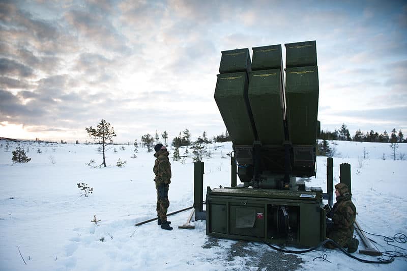 واشنطن سترسل أنظمة دفاع صاروخي متوسطة وبعيدة المدى إلى أوكرانيا