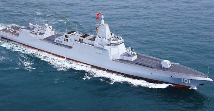 الصين تستعرض قوتها البحرية بمدمرتها الخارقة ..تعرف مميزاتها