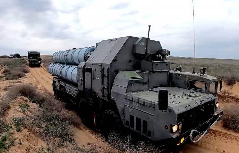 روسيا تعزز الدفاع الجوي البيلاروسي بصواريخ إس -300